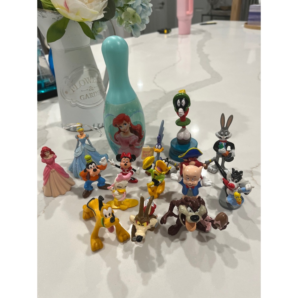 Vintage Disney & Looney Tunes Figurine Lot Applause 1990 Bugs Mickey Ariel 15pc